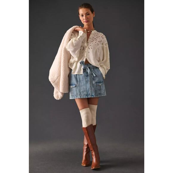 Pilcro Structured Eyelet Blouse L - Picture 3 of 7